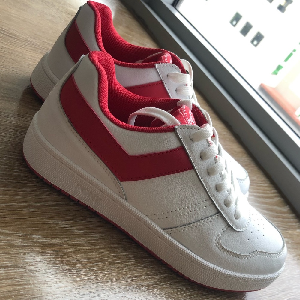 Shoes - Picture 2 of 3